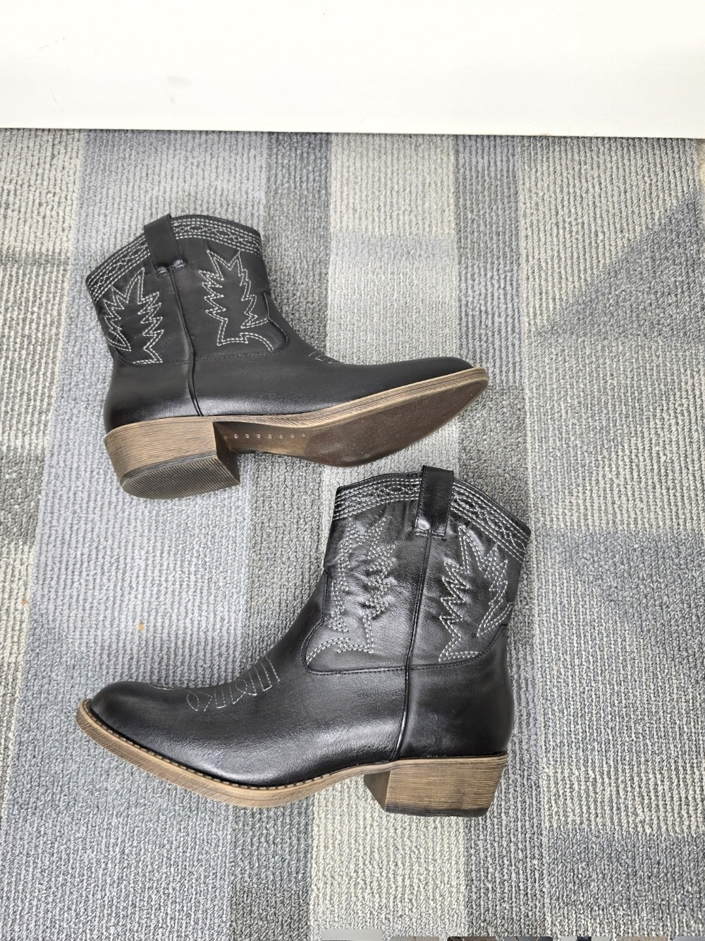 Coconuts by Matisse Black Western Ankle Booties